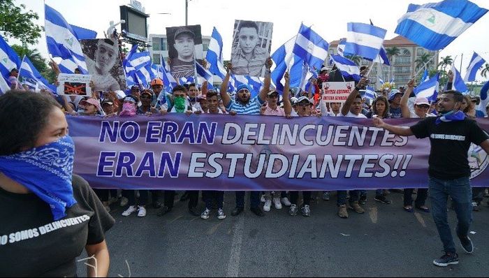 Krise in Nicaragua:                                                                                 Regime-Change abgewehrt oder Demokratiebewegung blutig unterdrückt?