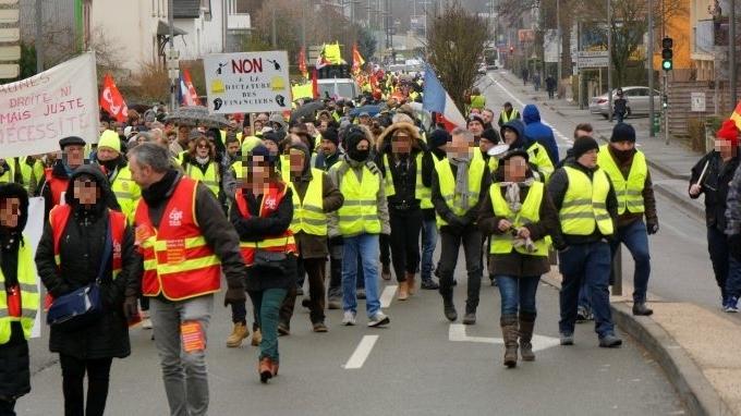Gelbwesten - Rebellion der Ausgegrenzten?