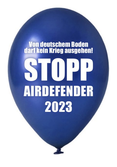 Augsburg: Friedensmahnwache gegen Air Defender 2023